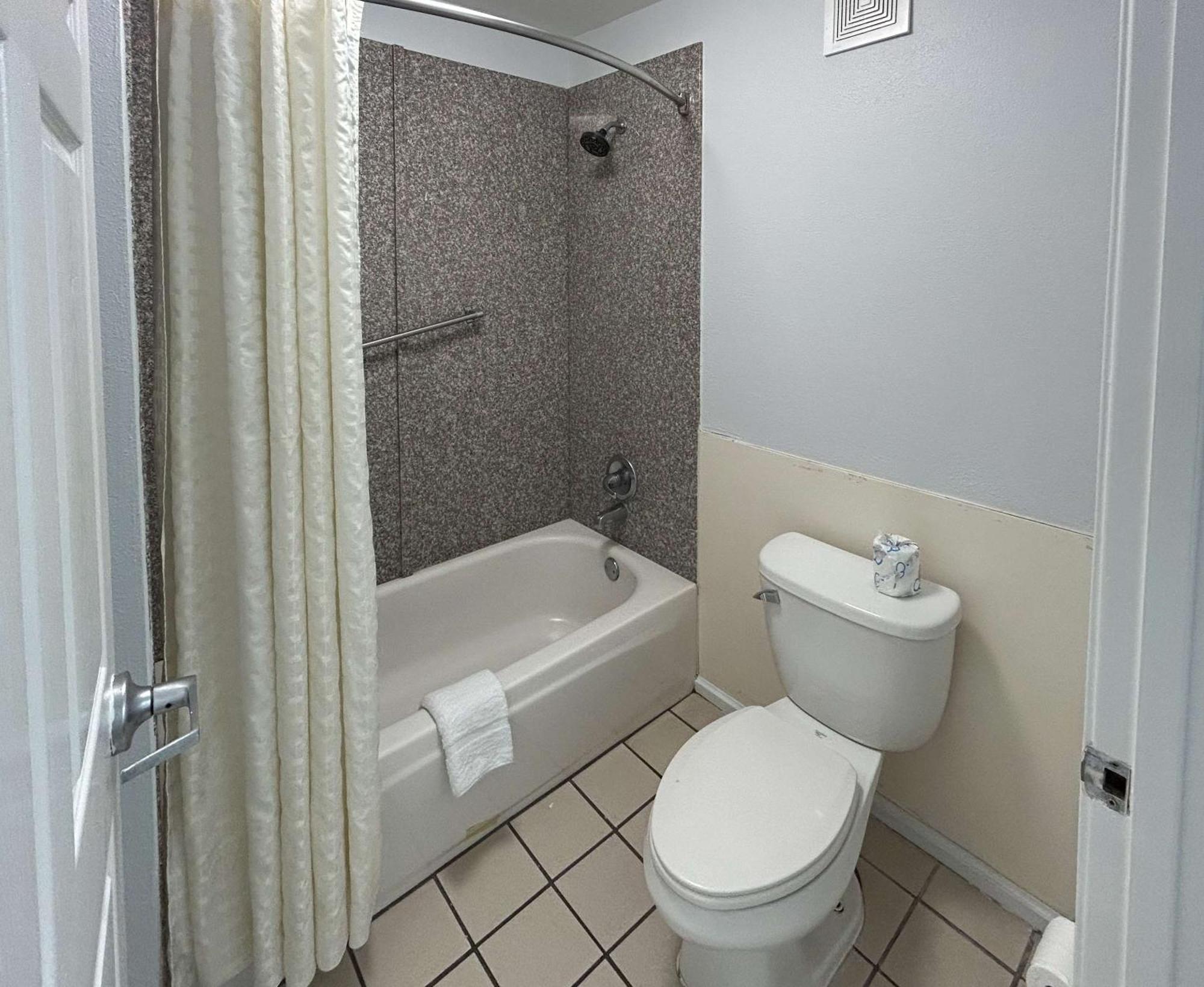 Motel 6 Denham Springs, La Dış mekan fotoğraf